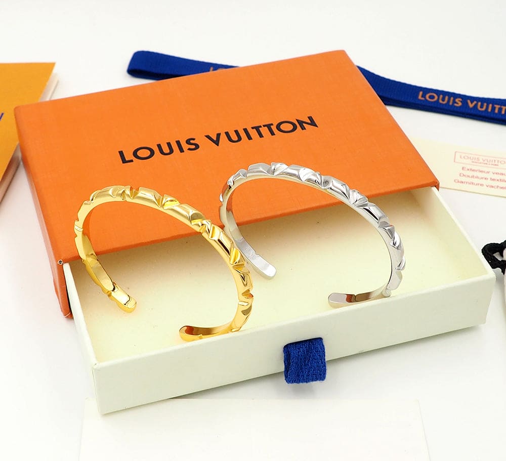 18K Louis Vuitton Volt Multi Bracelet