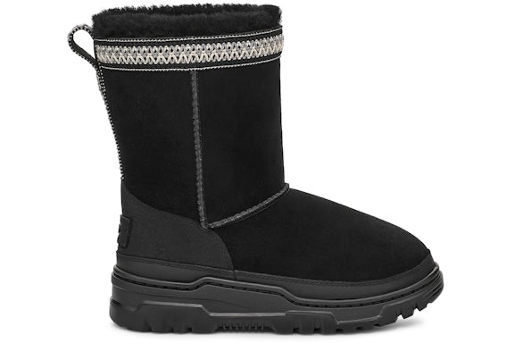 UGG Classic Short TrailGazer Boot Black (Kids)