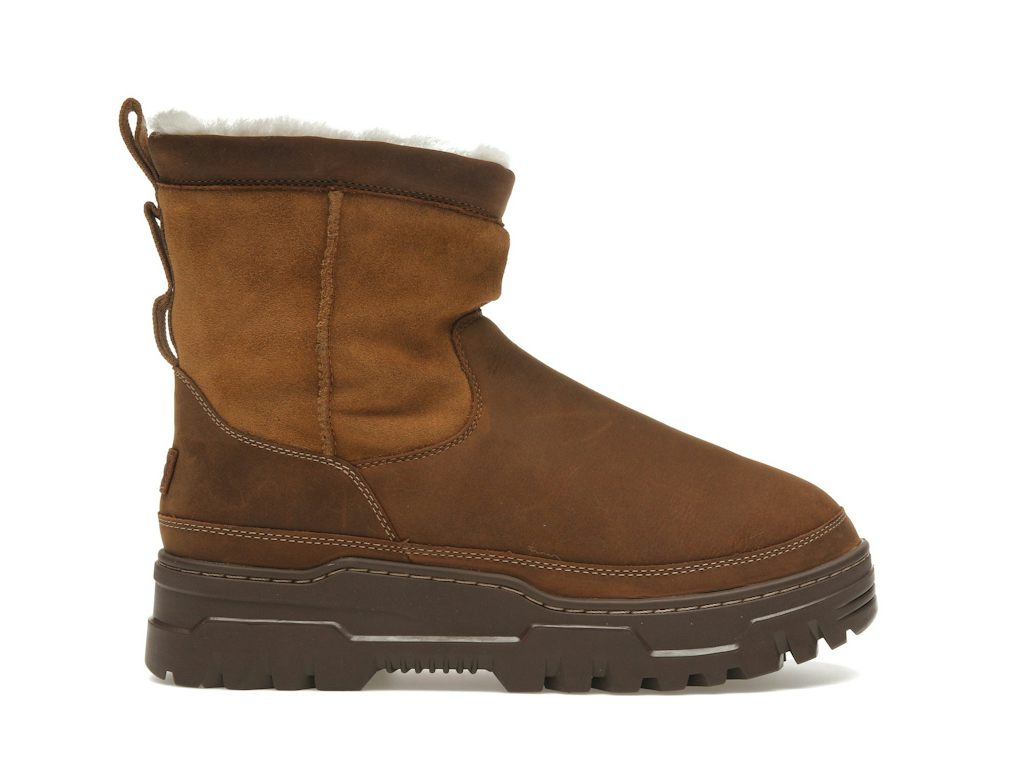 UGG Heritage Pull-On TrailGazer Boot Chestnut