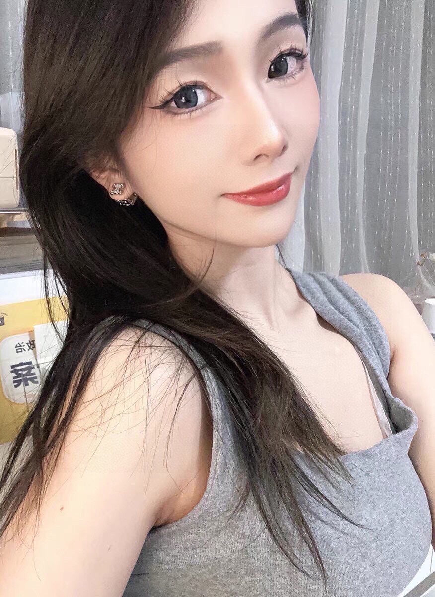 18K Celine Dice Pendant Earrings