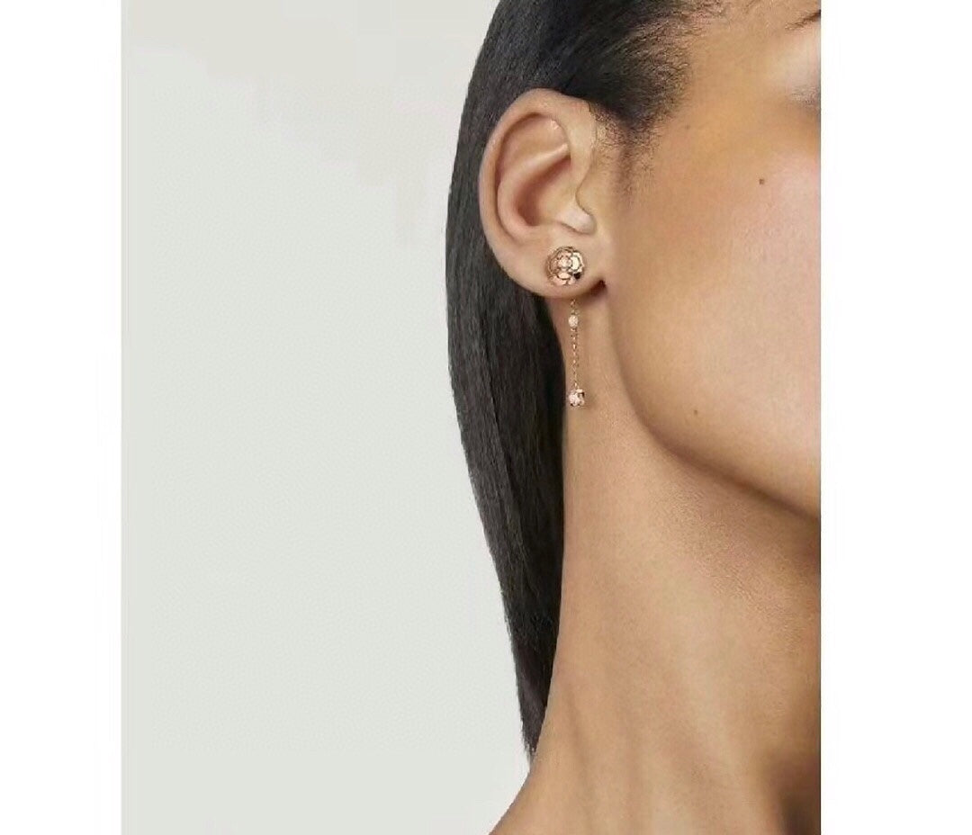 18K  Chanel Camellia Earrings