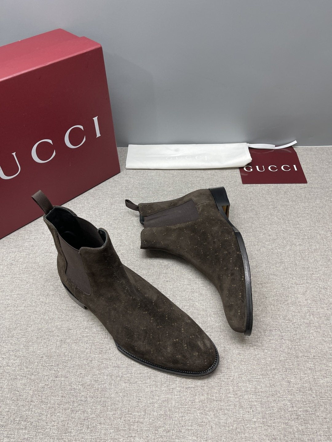 Gucci Dark Brown Textured Chelsea Boots — front