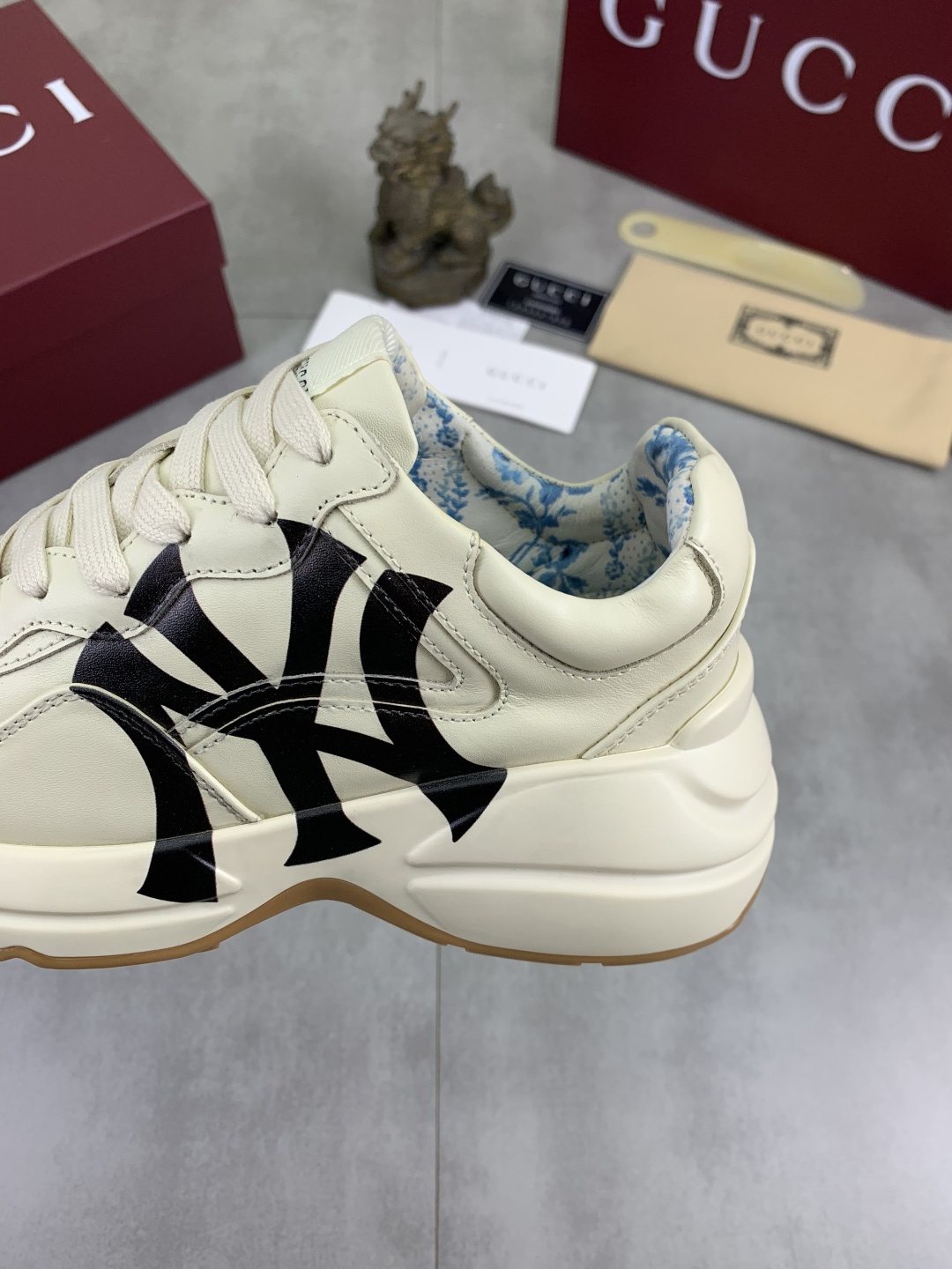Gucci Cream Chunky Sneakers with Black Accents — detail