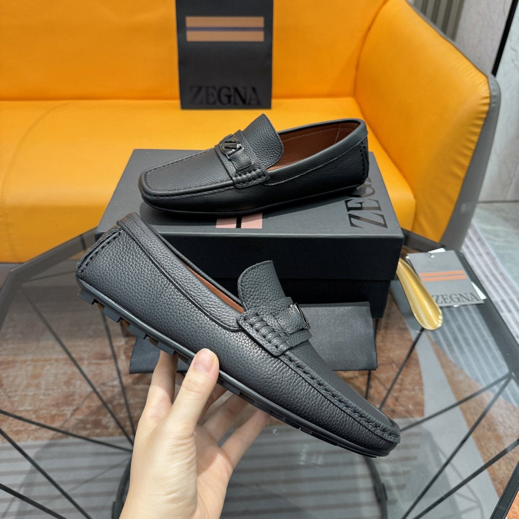 Zegna Black Driving Loafers with Metal Accent — model