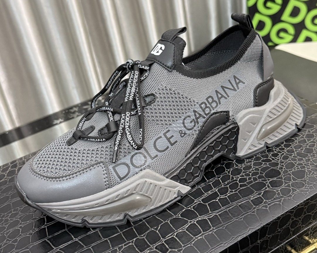 Dolce & Gabbana Gray and Black Chunky Sneakers — hero