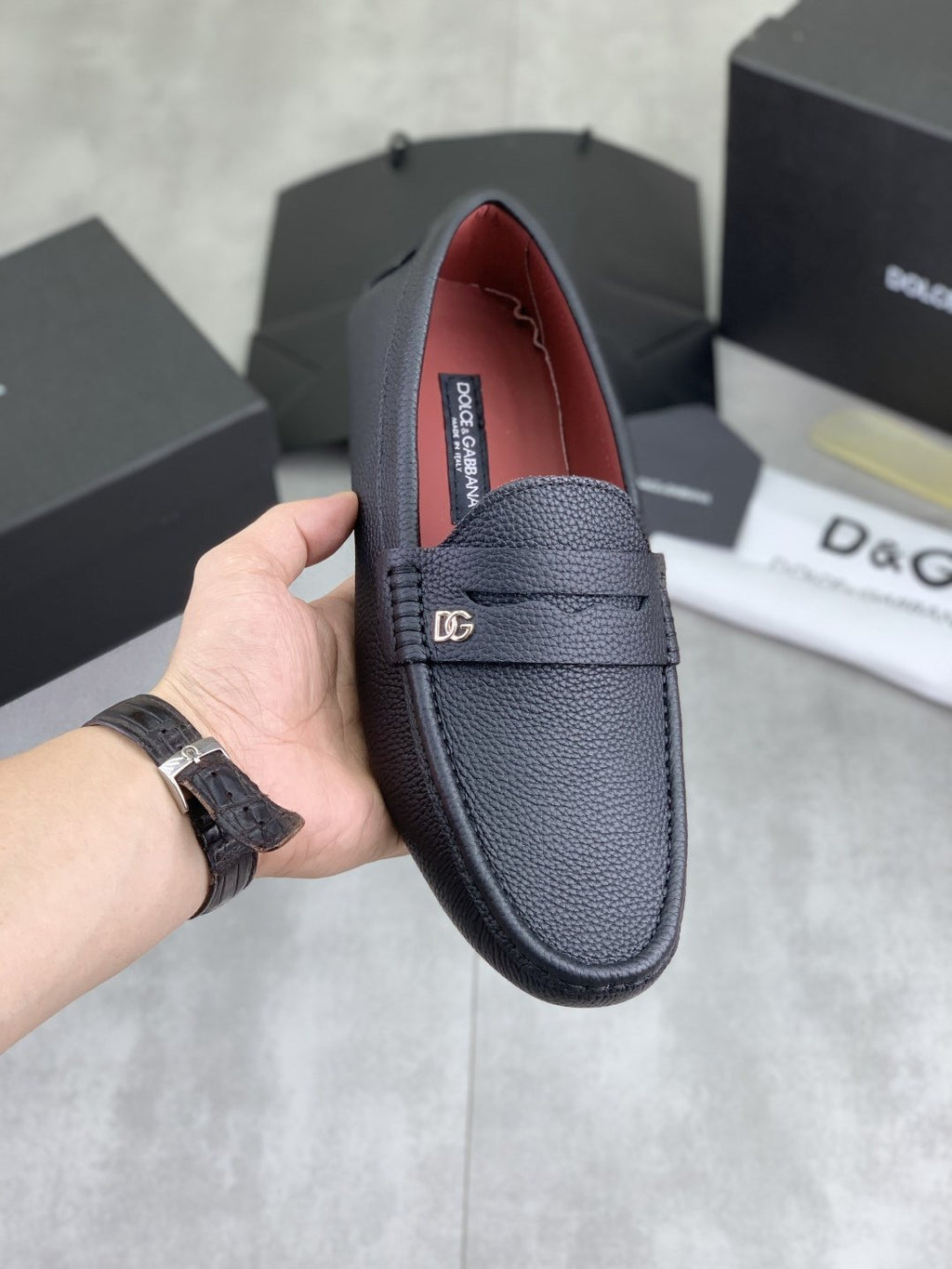 Dolce & Gabbana Dark Navy Apron-Toe Loafers — model