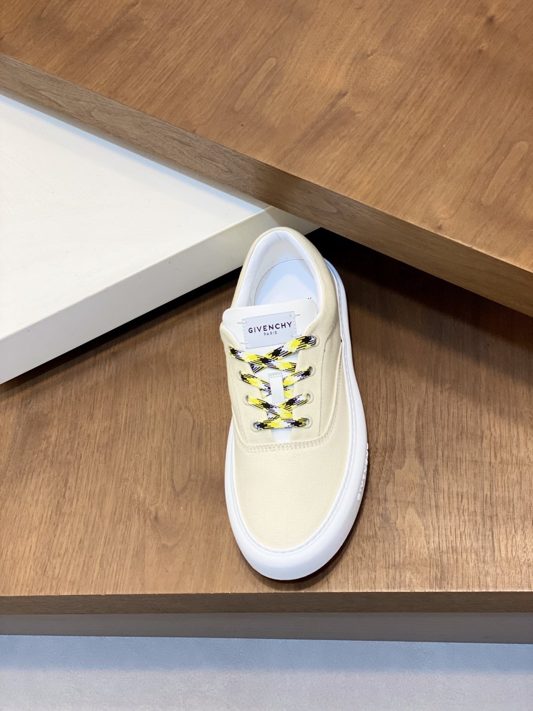 Givenchy Cream Low-Top Sneakers — front