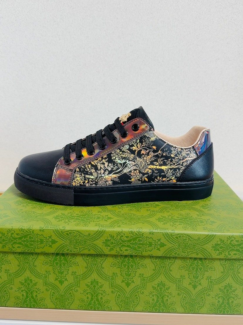 Gucci Black Gold-Pattern Low-Top Sneakers — side