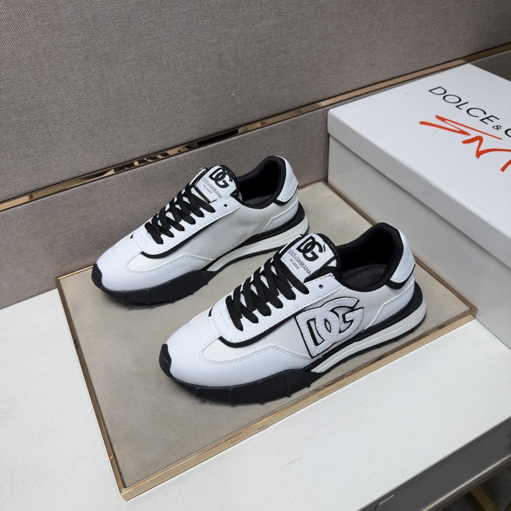 Dolce & Gabbana White DG Low-Top Sneakers — front