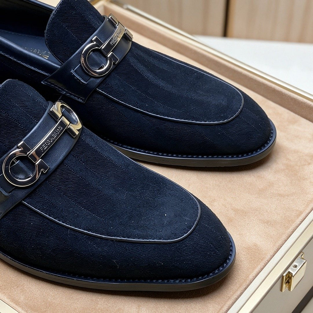 Ferragamo Black Bit Loafers — detail