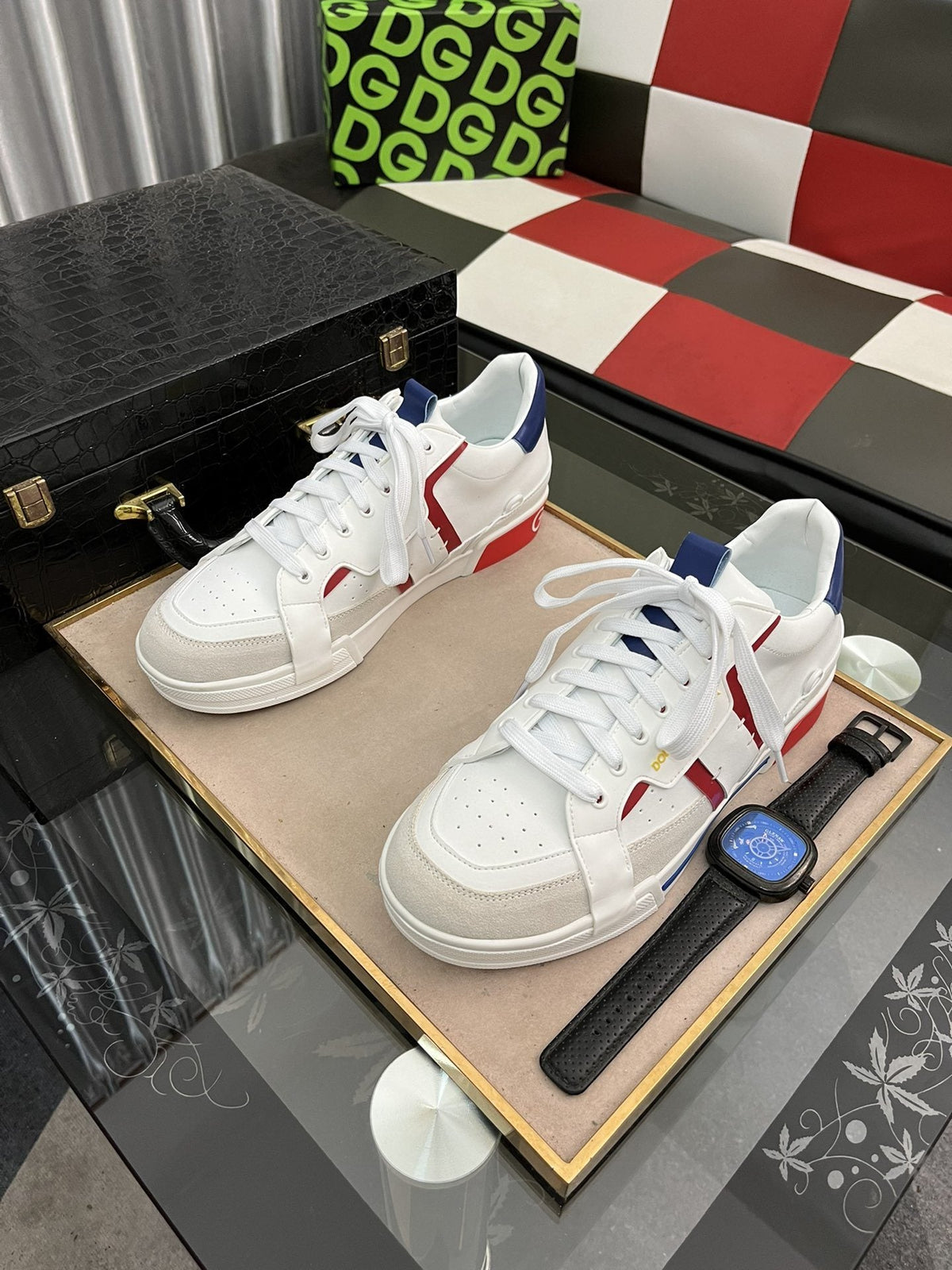 Men's White Low-Top Sneakers with Red and Navy Accents — hero