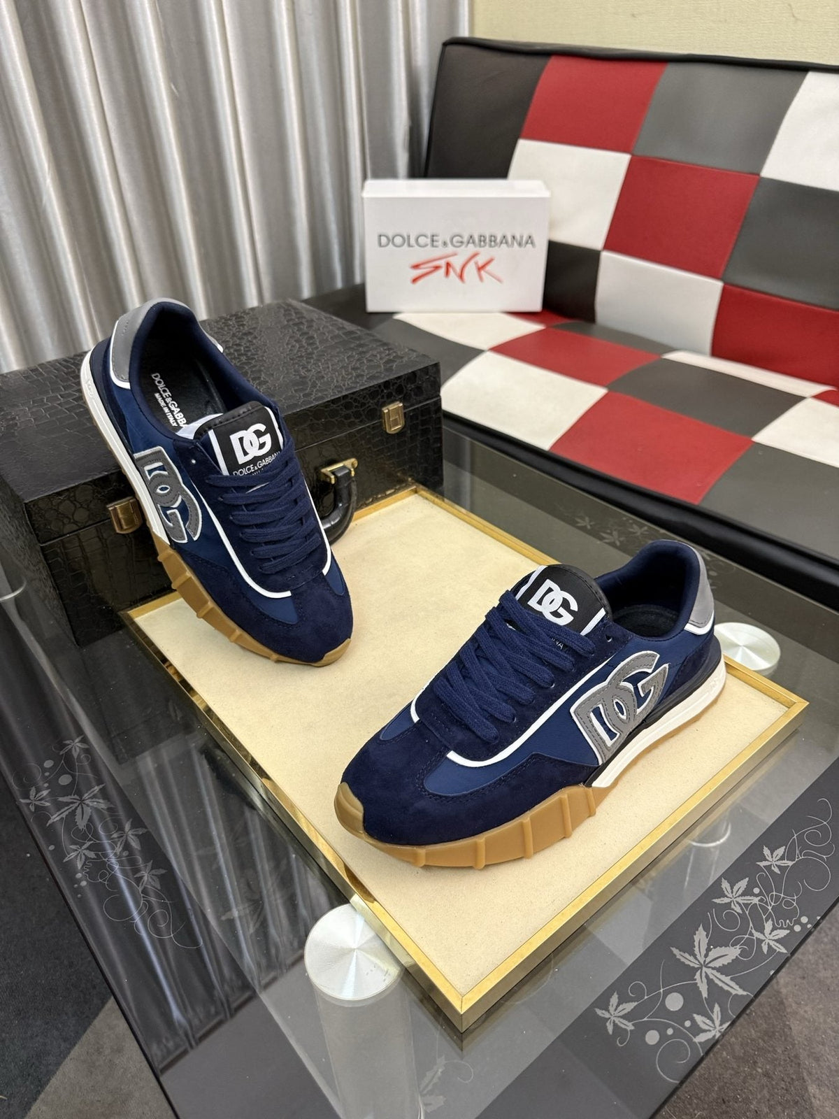 Dolce & Gabbana Navy Gum-Sole Sneakers — front