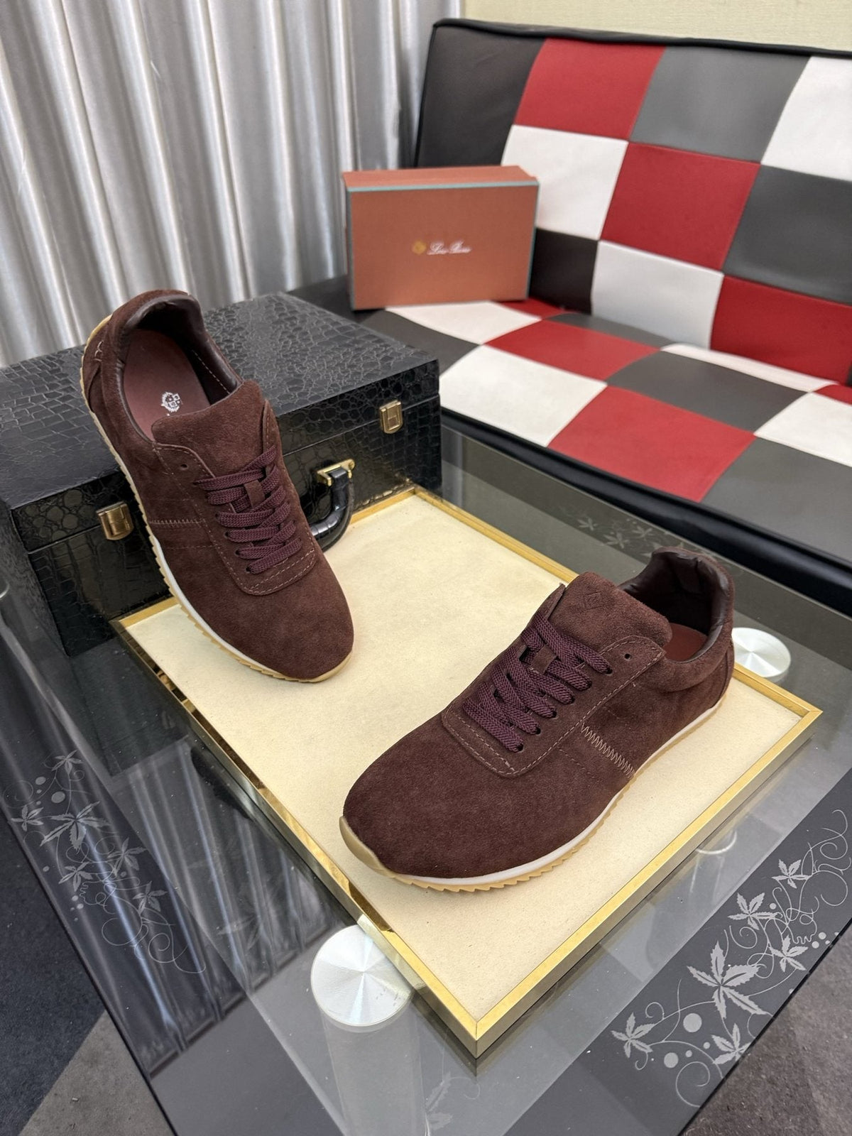 Men's Dark Brown Lace-Up Casual Sneakers — front