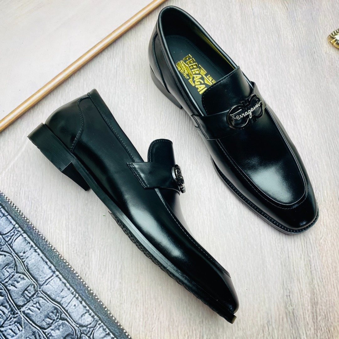 Ferragamo Black Metal-Accent Loafers — side