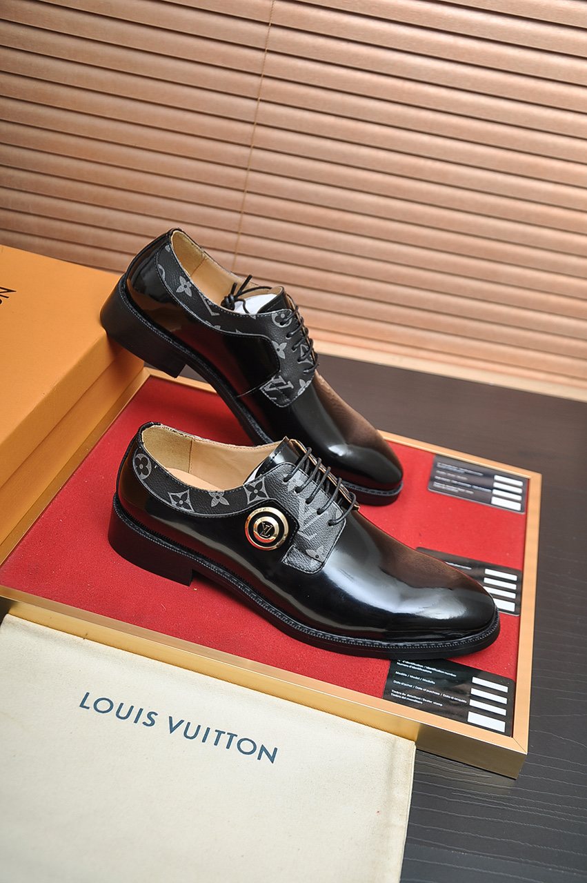 Louis Vuitton Patterned-Trim Lace-Up Dress Shoes — side
