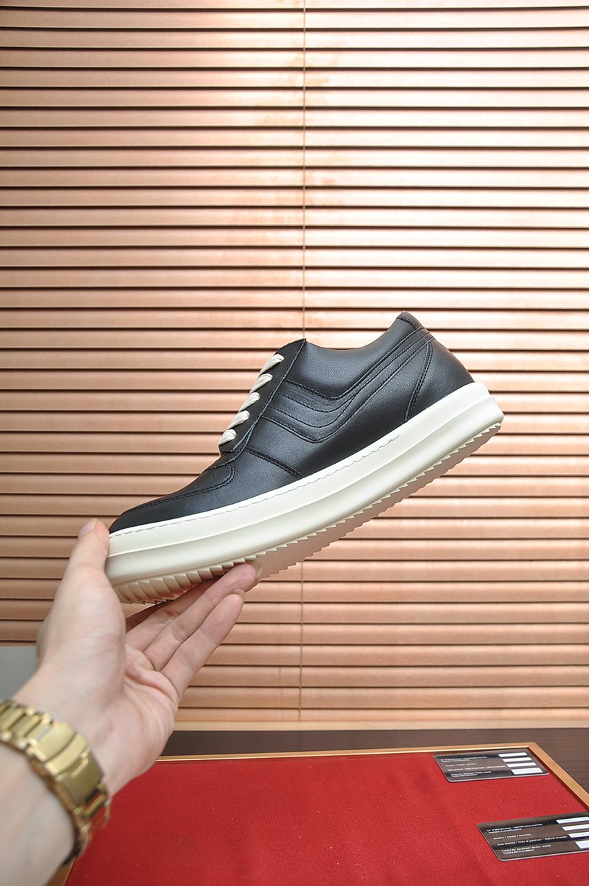 Rick Owens Paneled Platform Low-Top Sneakers — model