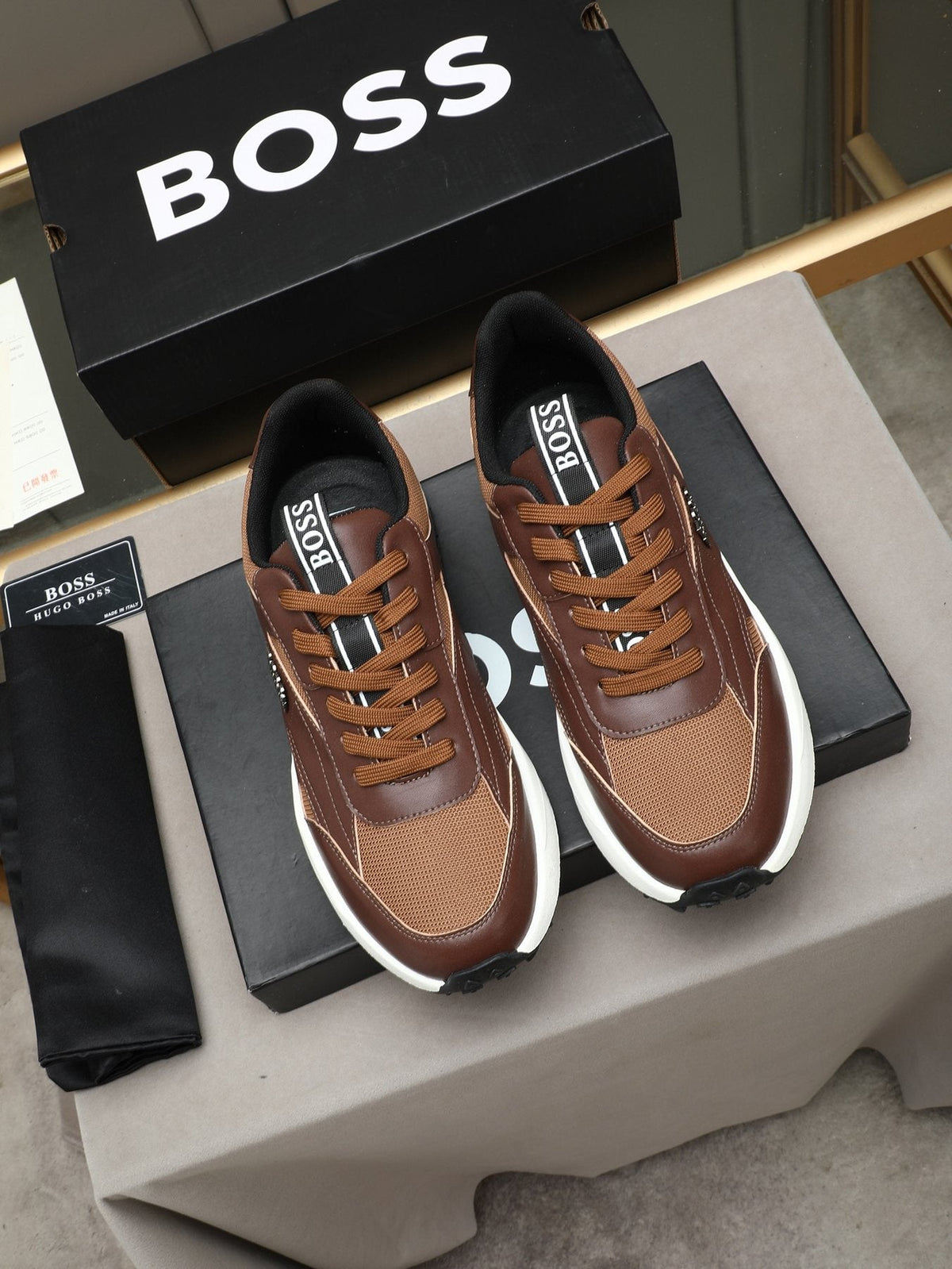 Hugo Boss Paneled Low-Top Sneakers — front