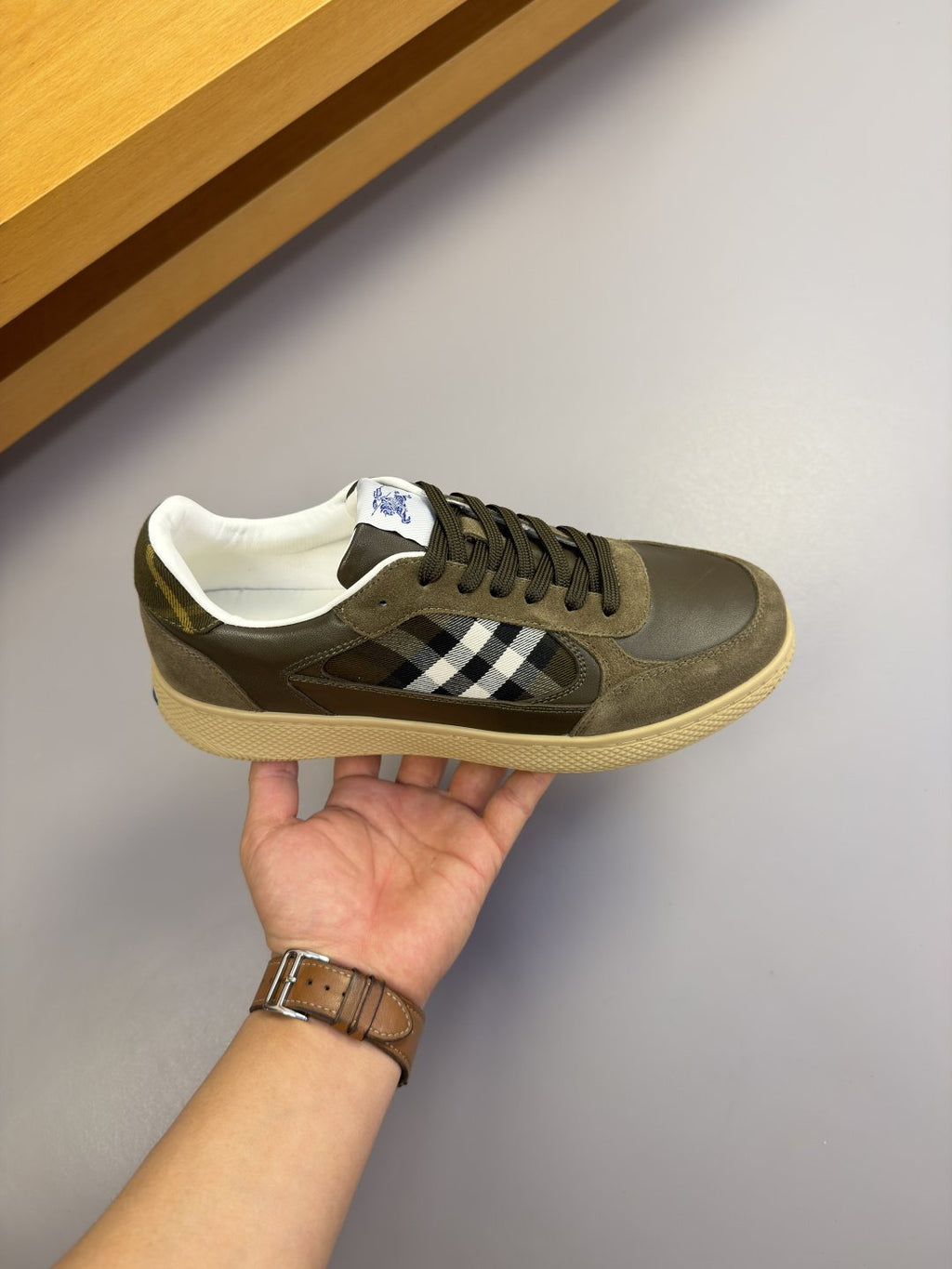 Burberry Check-Panel Low-Top Sneakers — model