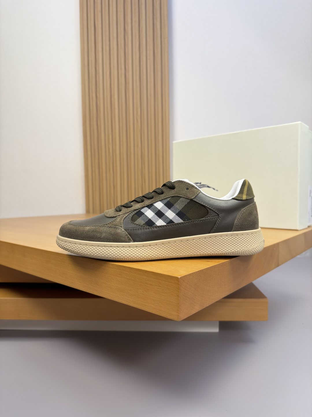 Burberry Check-Panel Low-Top Sneakers — side