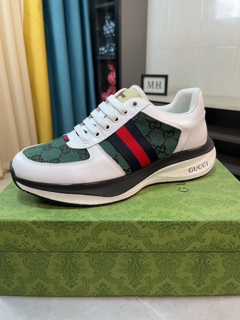 Gucci Patterned Stripe Lace-Up Sneakers — front