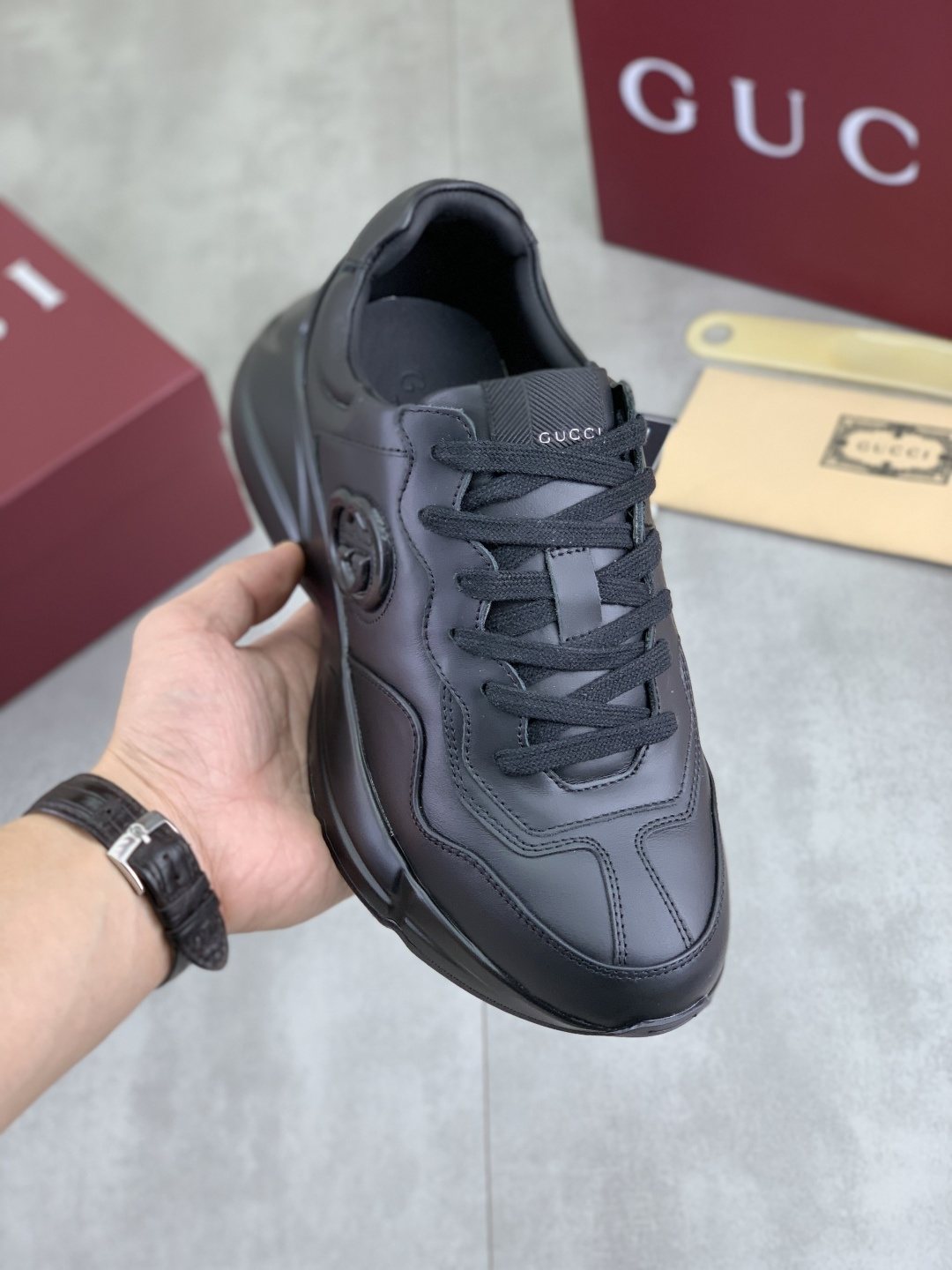 Gucci Paneled Chunky Sneakers — front