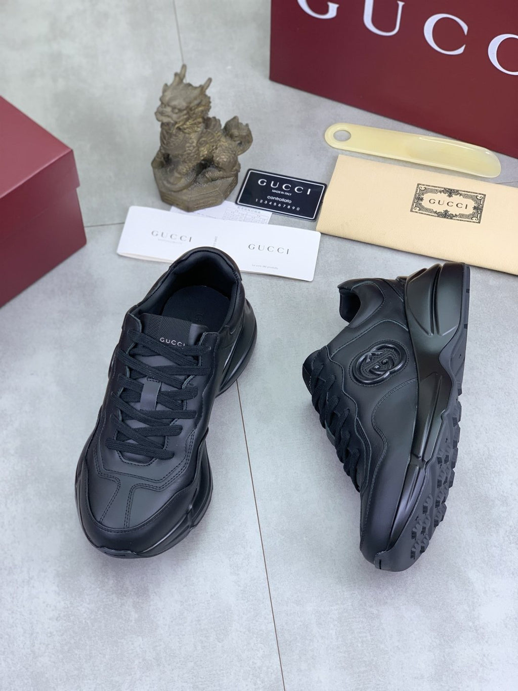 Gucci Paneled Chunky Sneakers — front