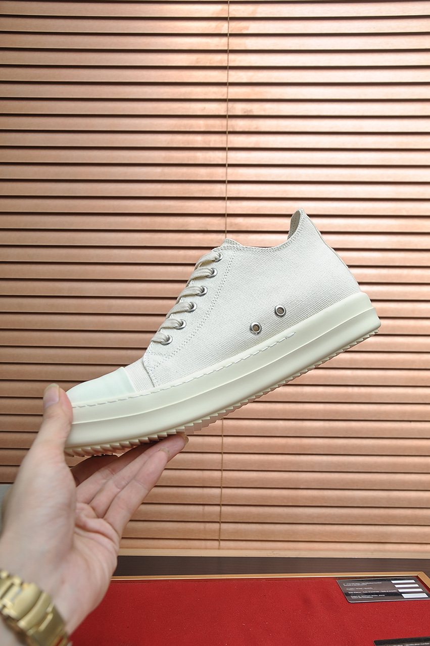 Rick Owens Toe-Cap Platform Sneakers — model