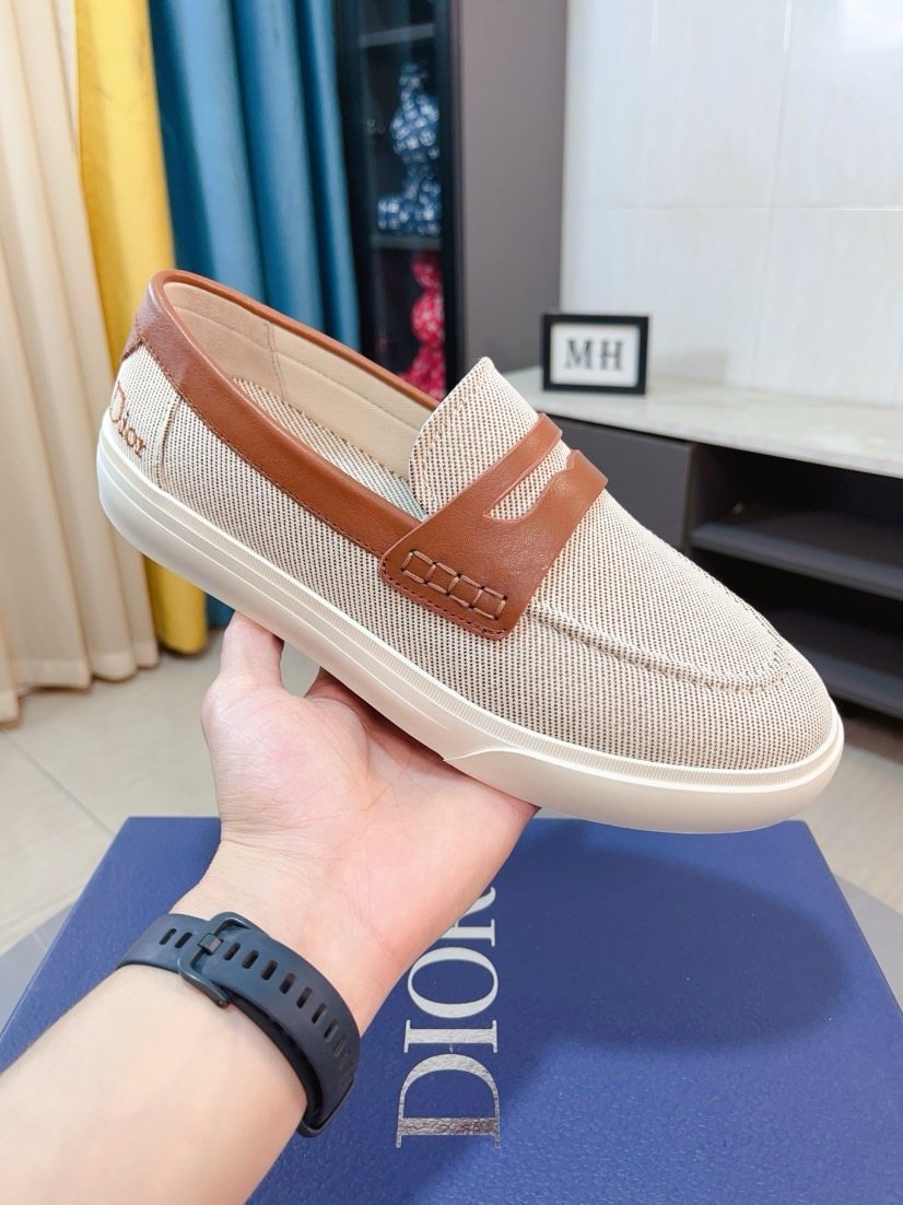 Dior Beige Contrast-Trim Loafers — model