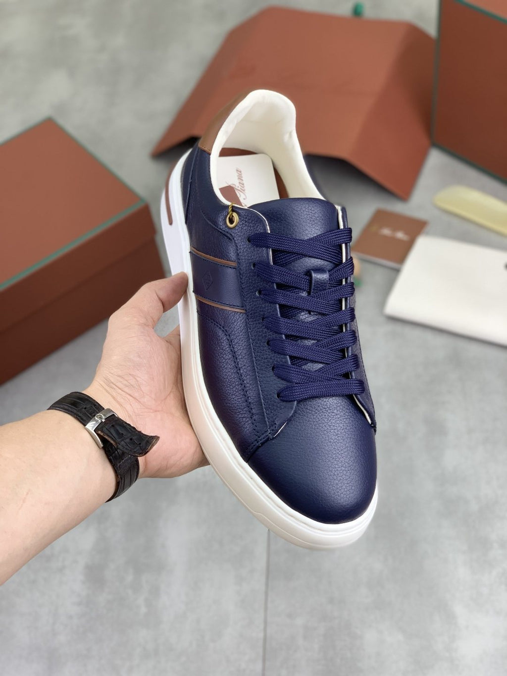 Loro Piana Contrast-Trim Low-Top Sneakers — model