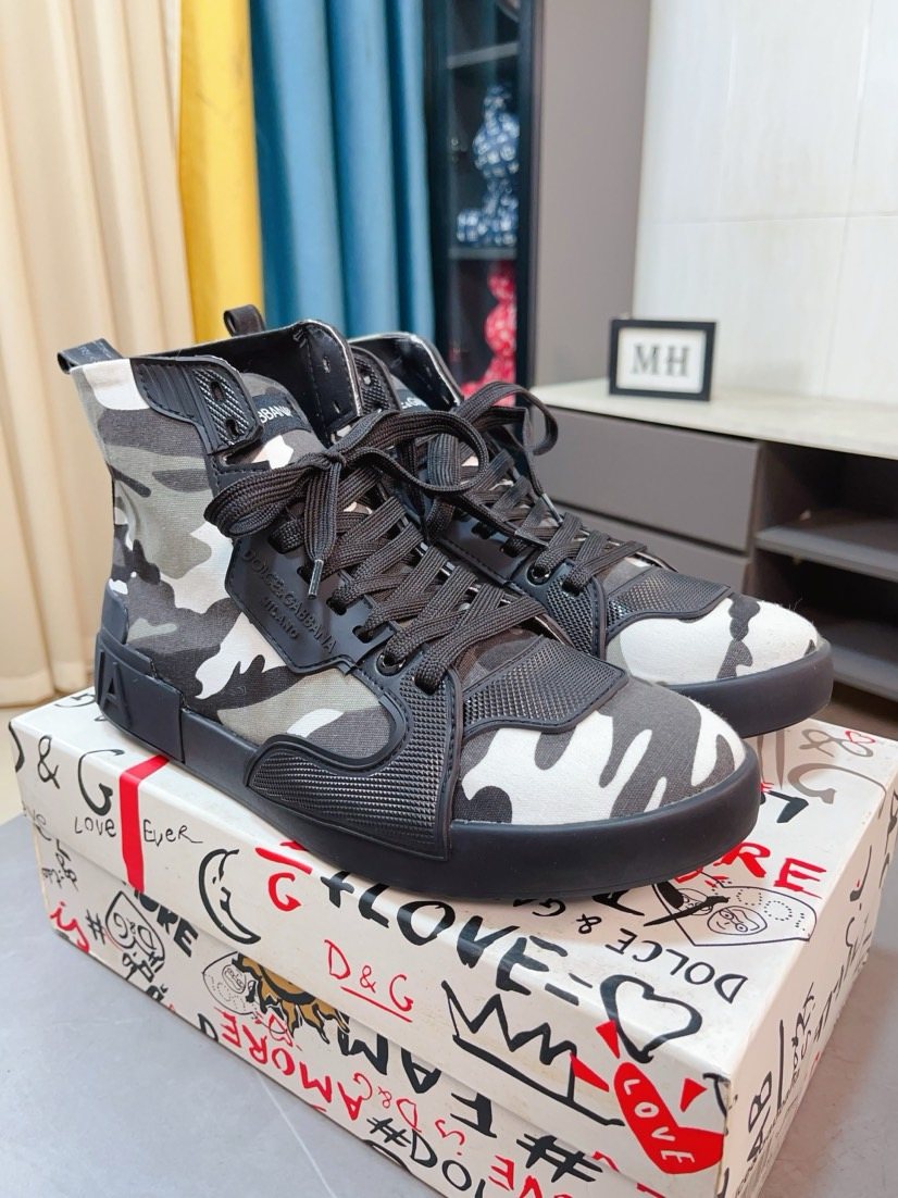 Dolce & Gabbana Camouflage High-Top Sneakers — hero