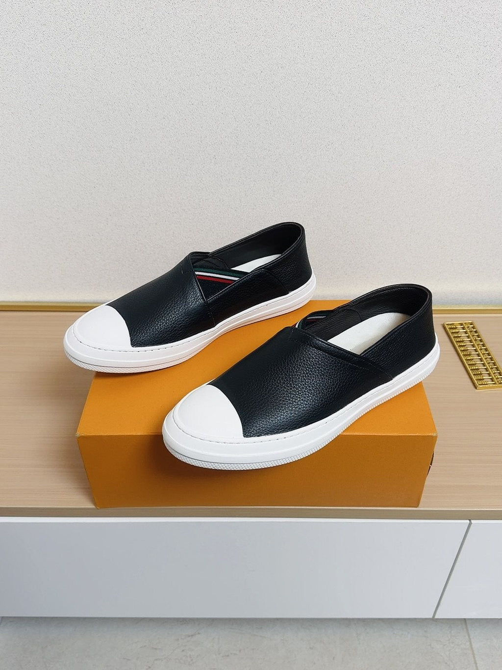 Gucci Toe-Cap Slip-On Shoes — front