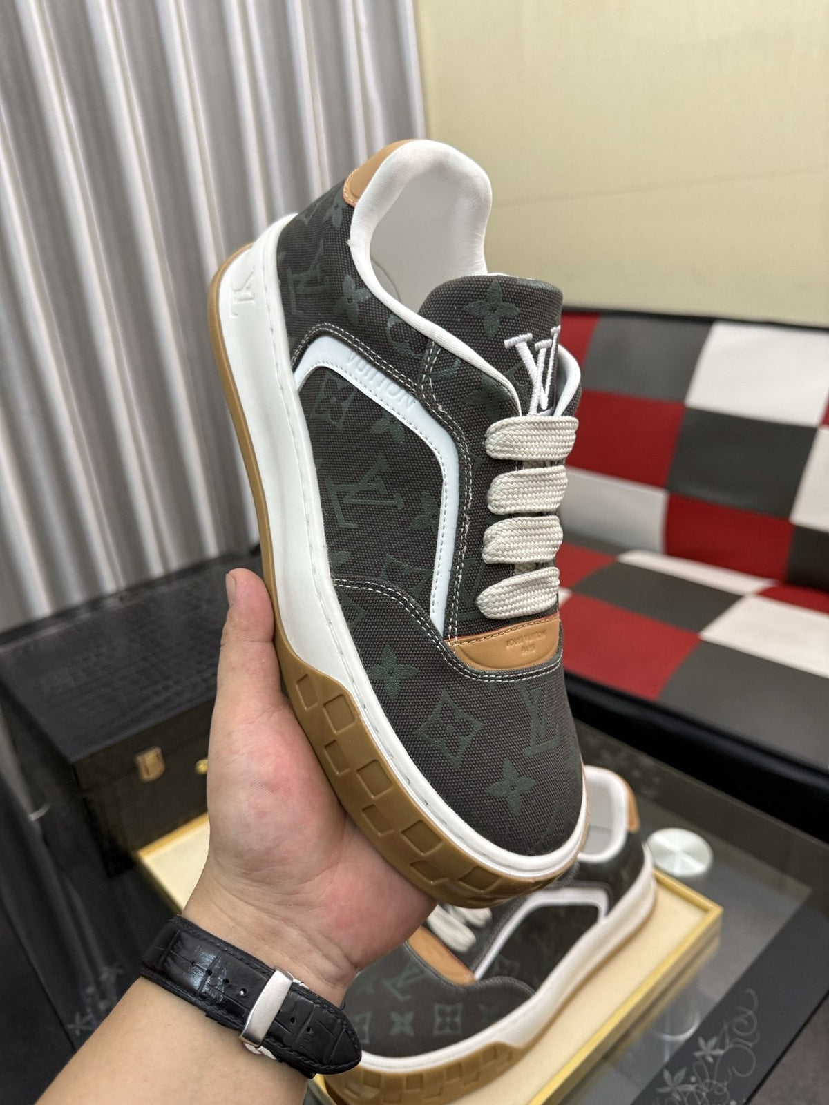 Louis Vuitton Patterned Low-Top Sneakers — model