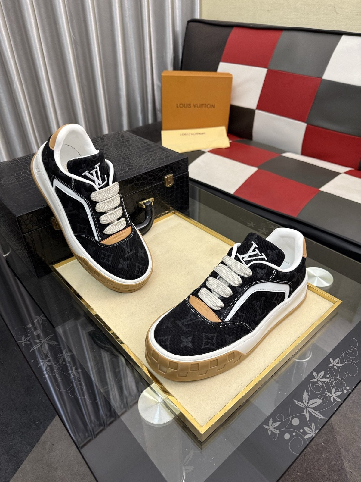 Louis Vuitton Patterned Low-Top Sneakers — hero