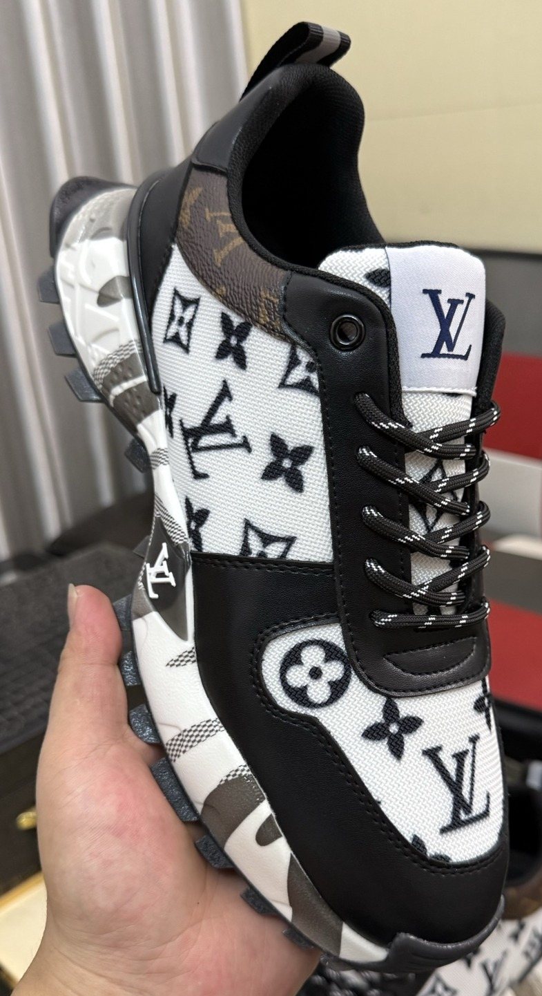 Louis Vuitton Graphic-Pattern Chunky Sneakers — hero