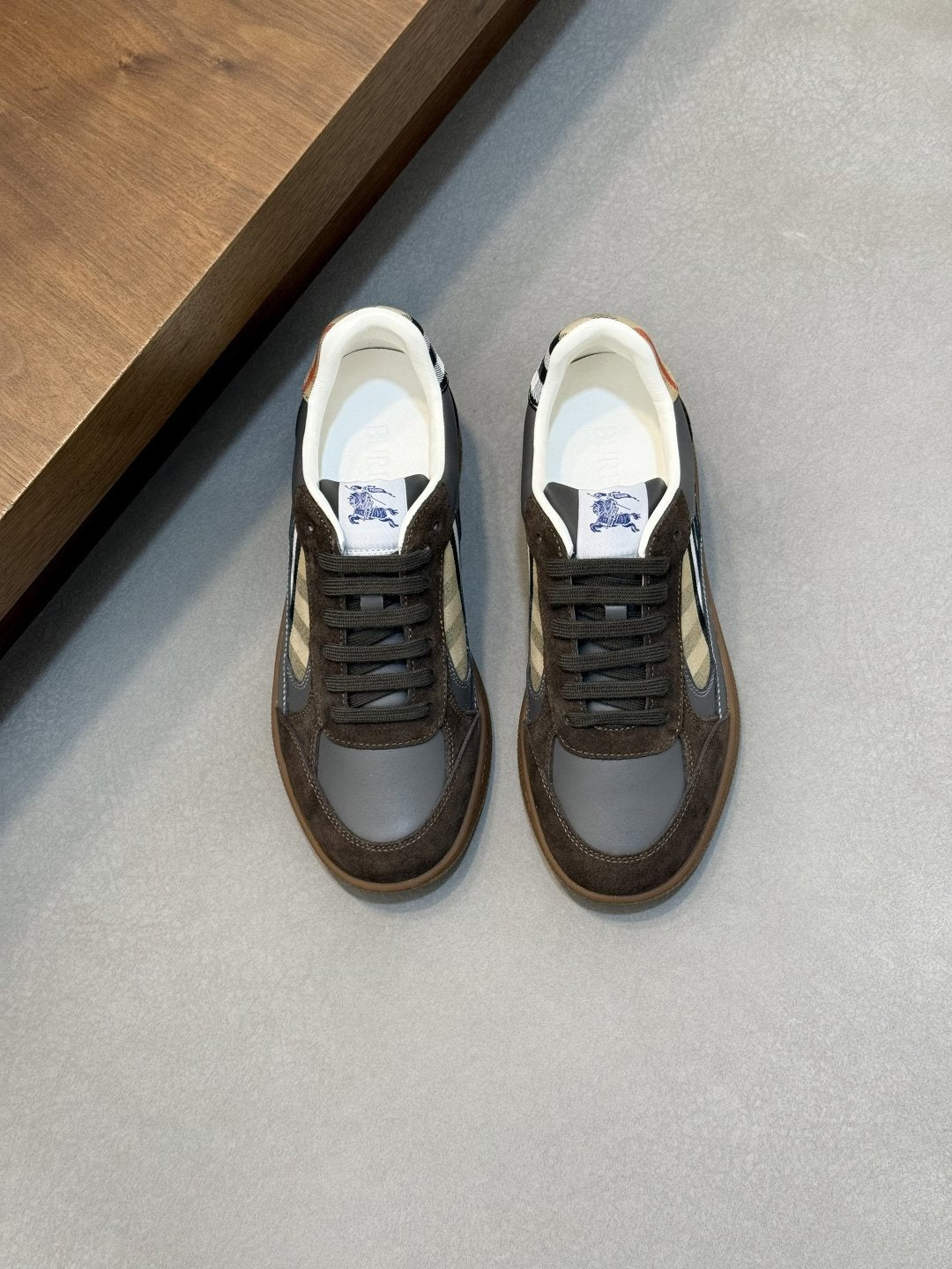 Burberry Check-Panel Low-Top Sneakers — front