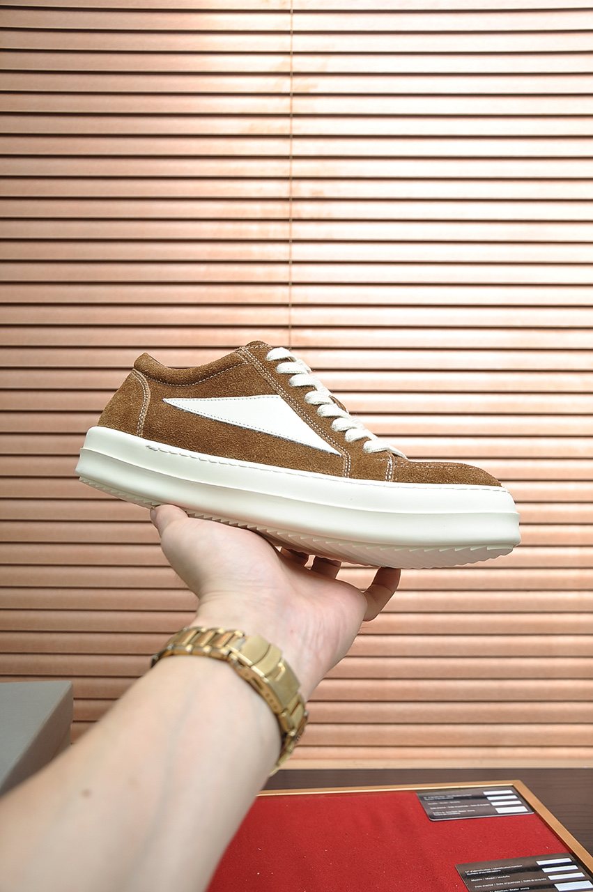 Rick Owens Contrast-Panel Platform Sneakers — model