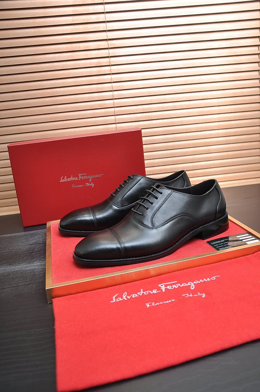 Ferragamo Black Cap-Toe Lace-Up Dress Shoes — front