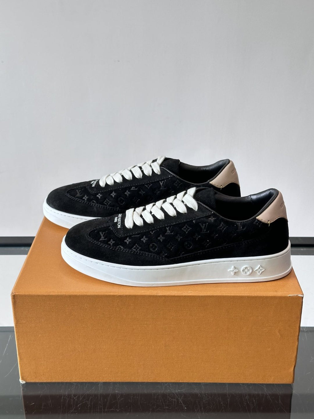 Louis Vuitton Flash Low-Top Sneakers — side