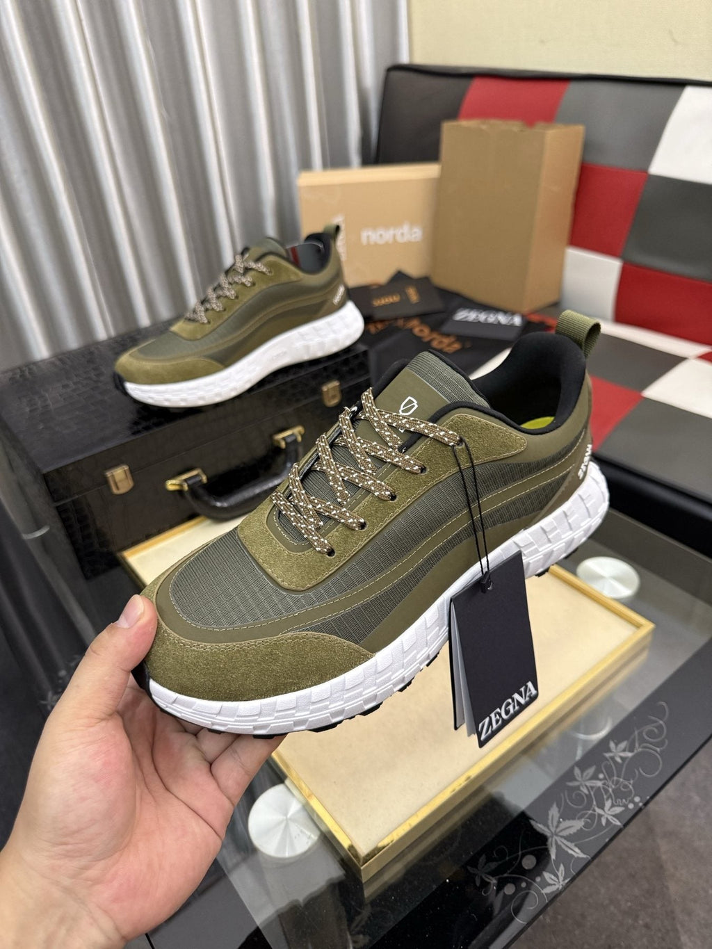 ZEGNA 001 Low-Top Running Shoes — model