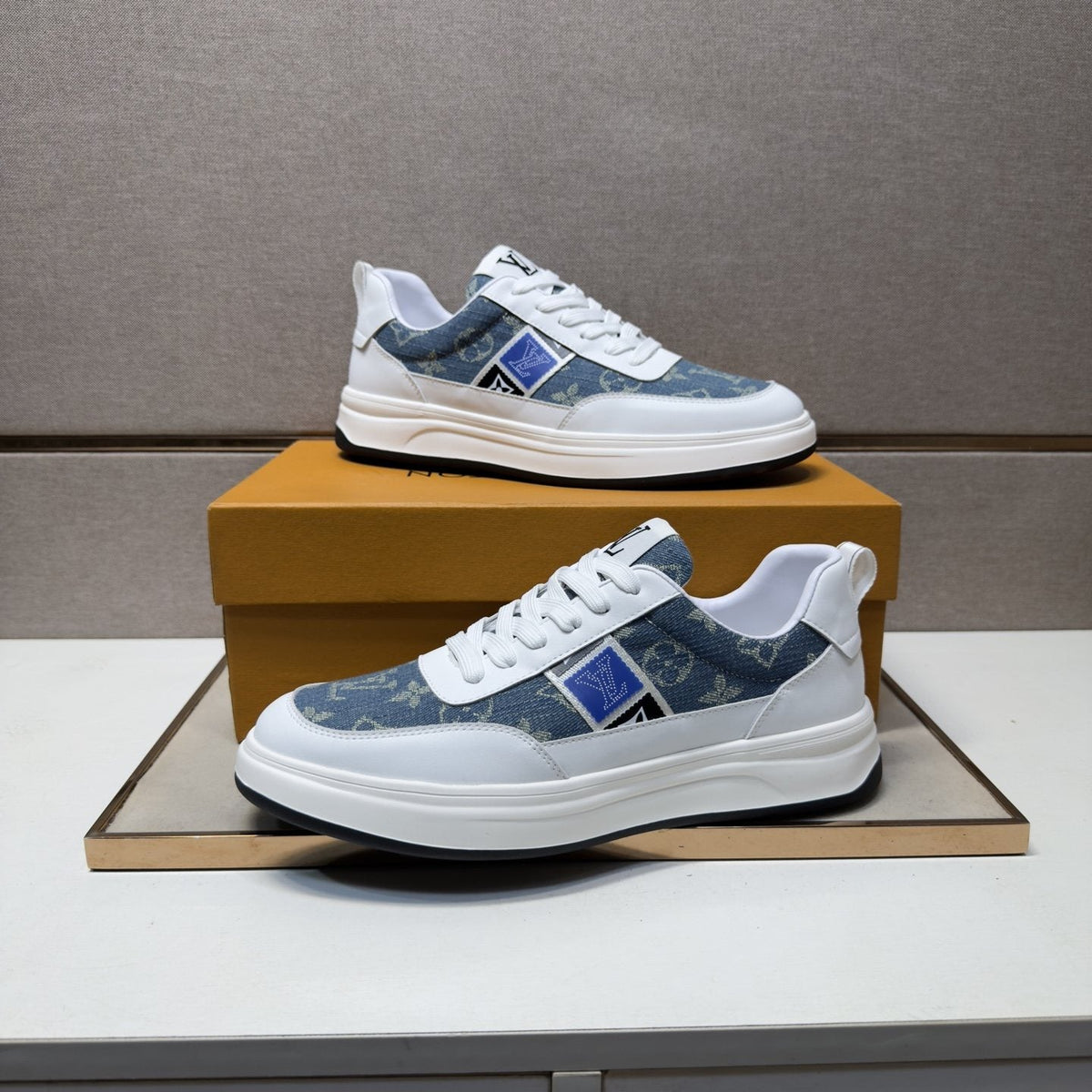 Louis Vuitton Patterned Low-Top Sneakers — side