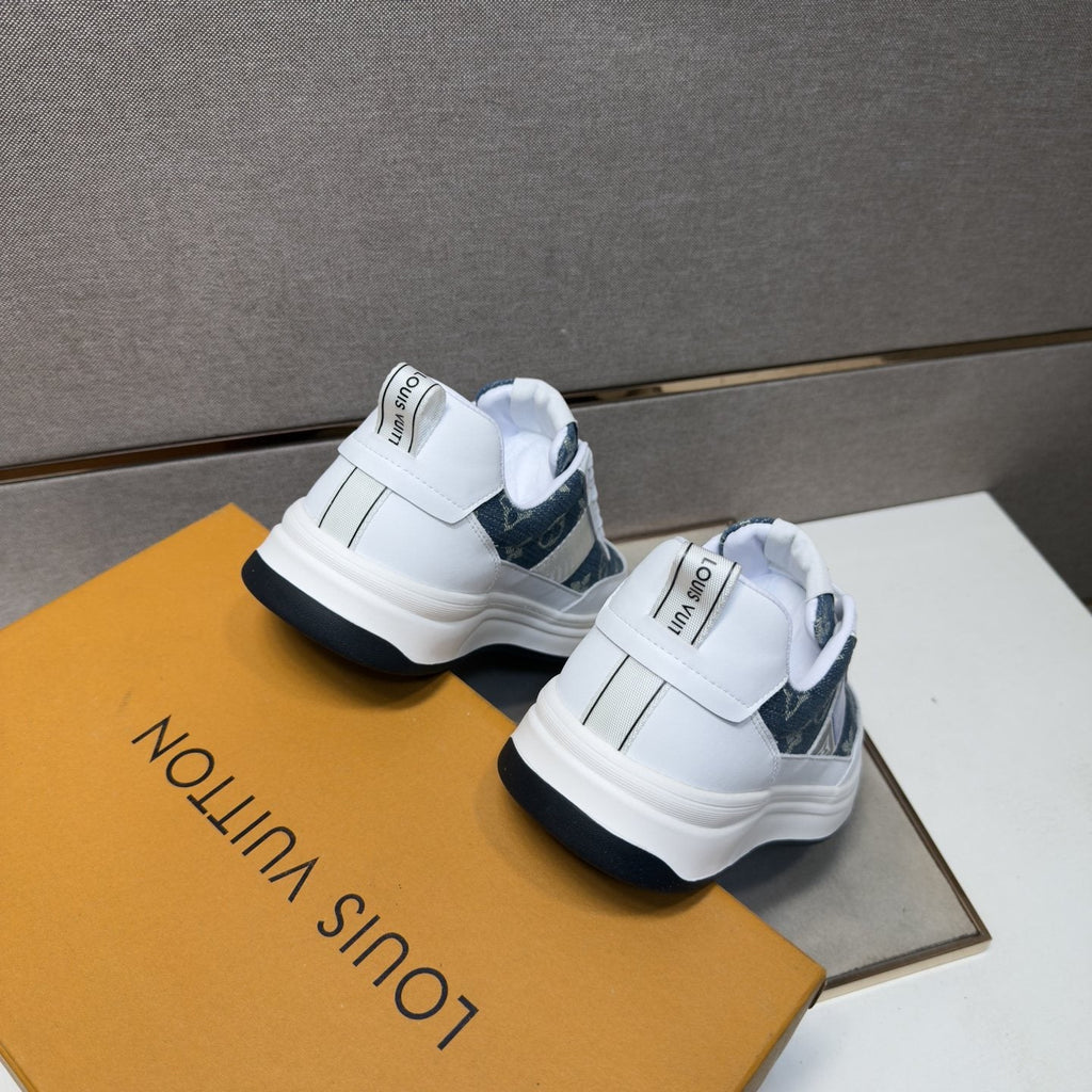 Louis Vuitton Patterned Low-Top Sneakers — back