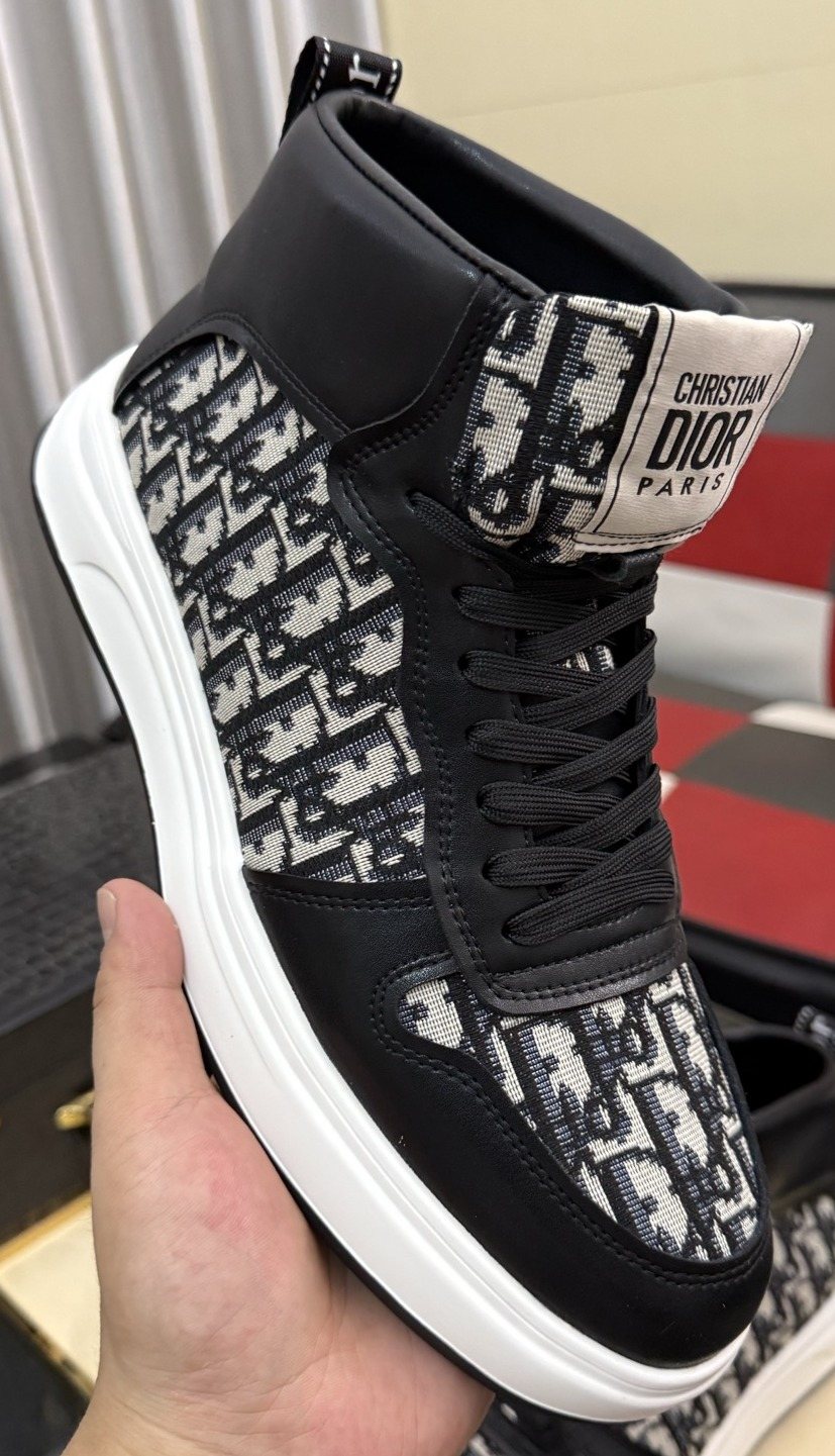 Dior Patterned High-Top Sneakers — hero