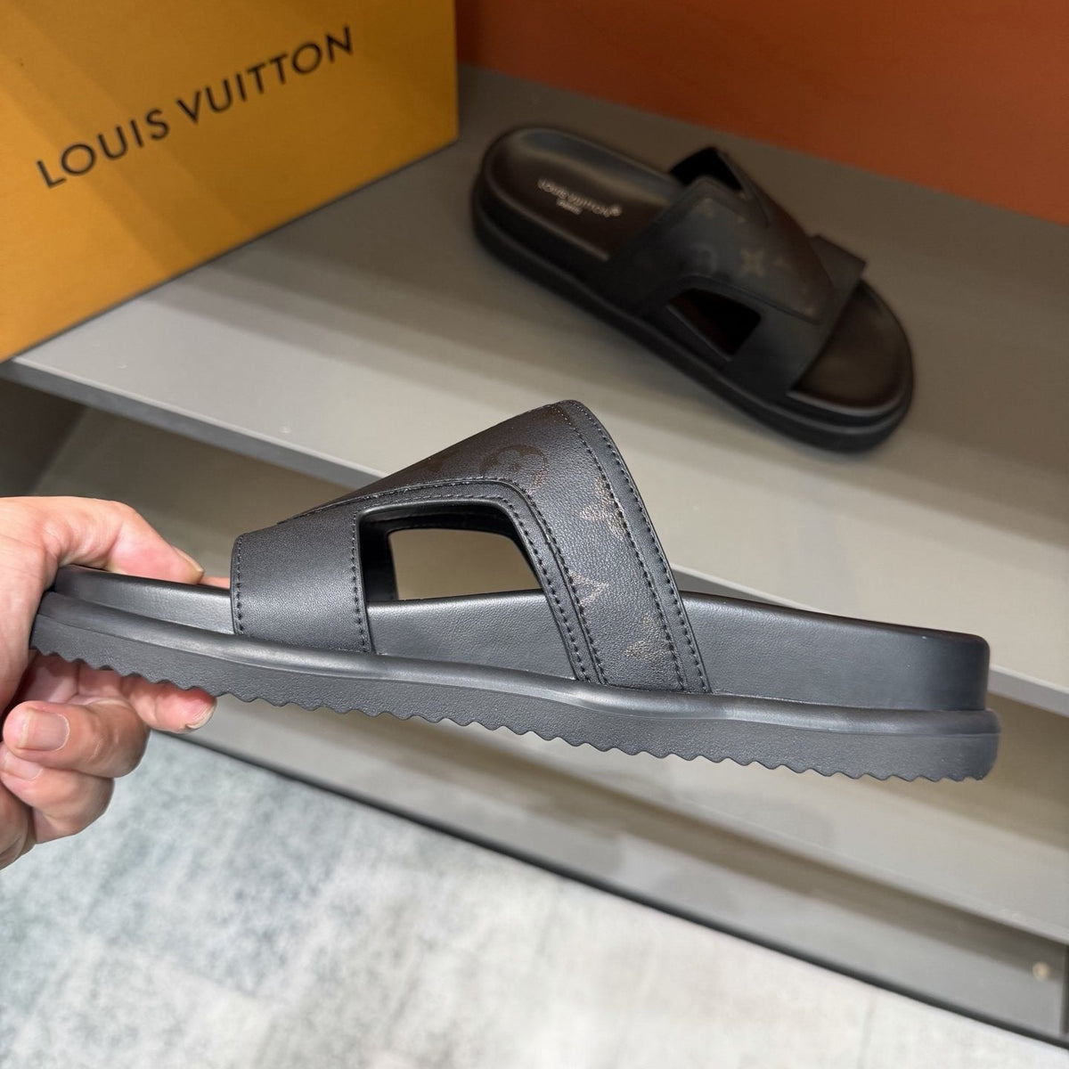 Louis Vuitton Oasis Men's Slide Sandals — model