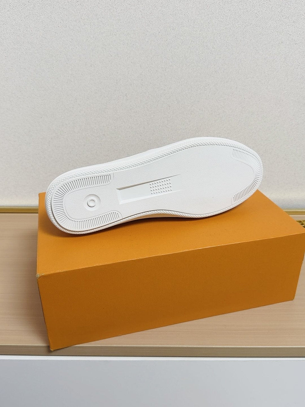 Gucci White-Toe Slip-On Shoes — detail