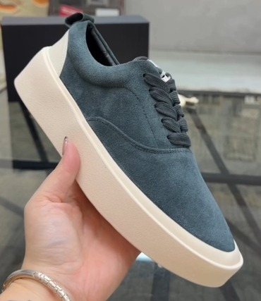 Fear of God Thick-Sole Low-Top Sneakers — hero