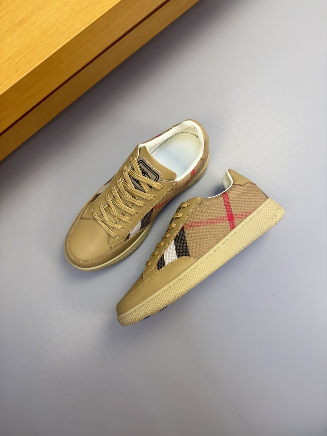 Burberry Paneled Low-Top Sneakers — front